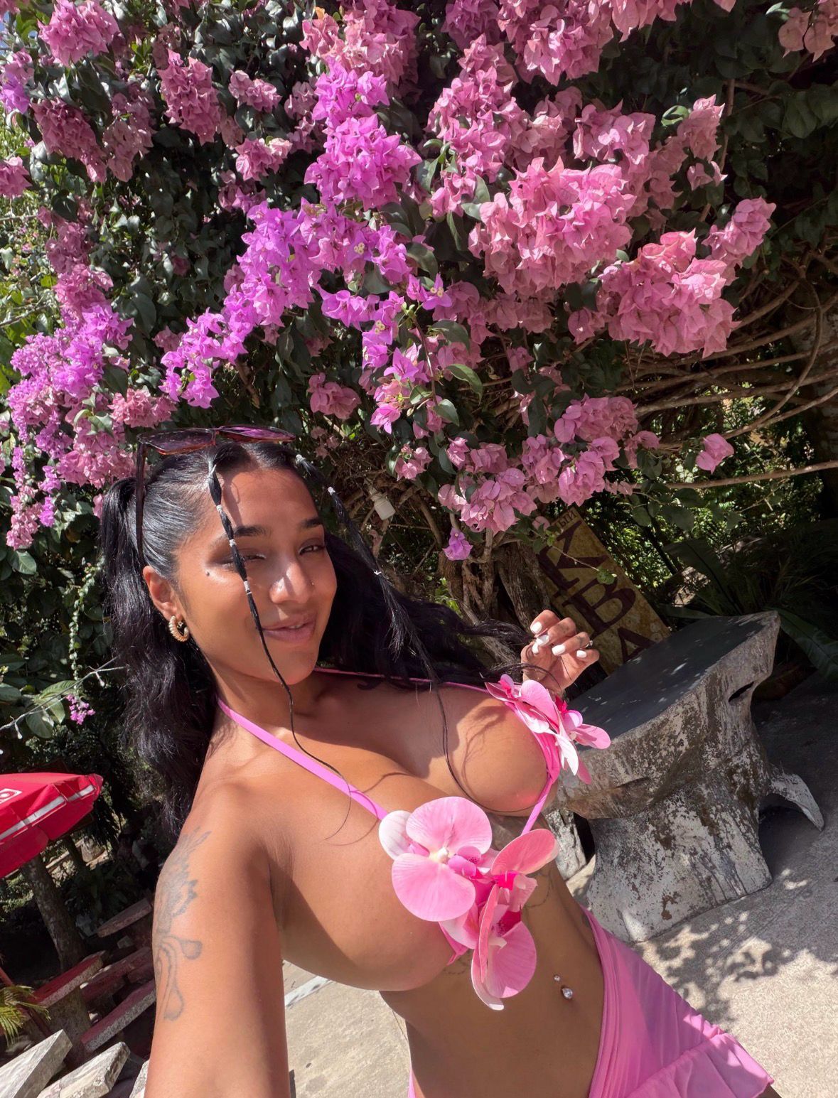 Yasmine - Full-Body Specialist